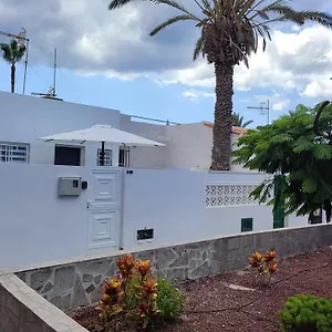 cozy-apartament-h10.tenerifehoteles.net/